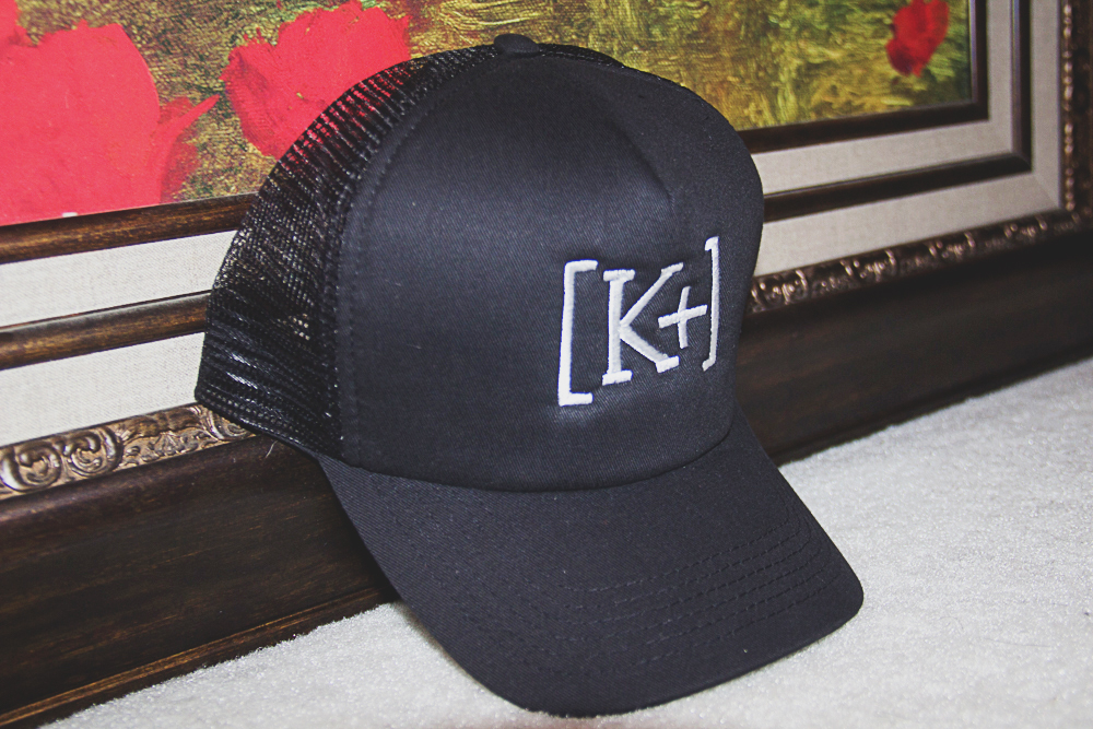 Krooluhv [K+] Solid Trucker Hat